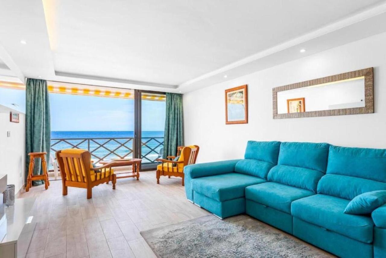 Neptuno Ocean Front Suite ปัวร์โตเดซานตีอาโก ภายนอก รูปภาพ